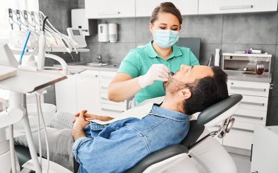 5 Traits & 5 Tasks of a Dental Assistant