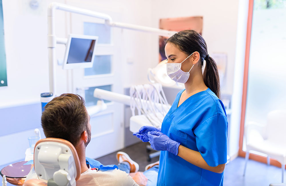 Top 10 Skills a Successful Dental Assistant Possesses